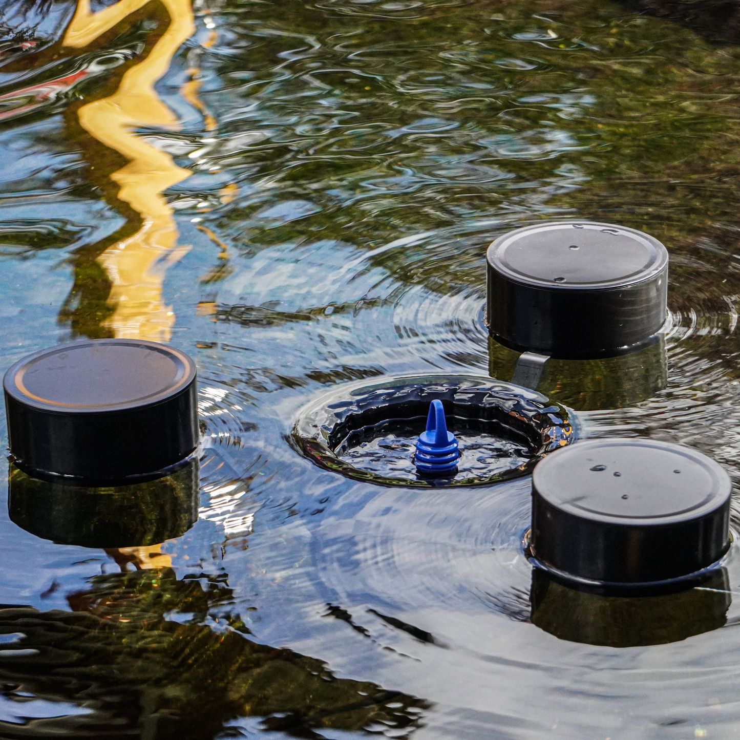 BluSkimmer 2.500 - Schwimmender Skimmer mit Fontänenset